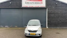 Grijs Gebruikt 2000 Toyota Yaris Sol Stationwagen | € 4.250 (Eerlijke prijs)