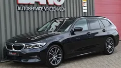Gebruikt 2021 BMW 318 Executive Stationwagen | € 27.950 (Goede deal)