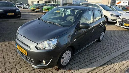 Occasion 2014 Mitsubishi Space Star Inform Hatchback | € 3.950 (Eerlijke prijs)