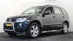 Zwart Gebruikt 2006 Suzuki Grand Vitara Exclusive SUV | € 5.450 (Eerlijke prijs)