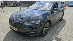 Zwart, metallic lak Gebruikt 2021 Skoda Octavia Business Line Stationwagen | € 22.439 (Eerlijke prijs)