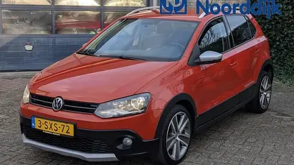 Gebruikt 2014 VW Polo Cross Hatchback | € 10.350 (Eerlijke prijs)