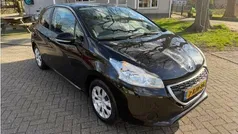 Gebruikt 2014 Peugeot 208 Access Hatchback | € 3.950 (Eerlijke prijs)