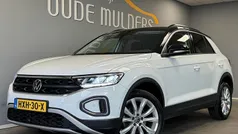 Wit Gebruikt 2022 VW T-Roc SUV | € 23.950 (Goede deal)
