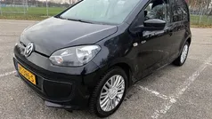 Zwart Gebruikt 2015 VW up! Cup Hatchback | € 6.495 (Goede deal)