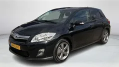 Gebruikt 2012 Toyota Auris Hybrid Executive Hatchback | € 7.990 (Eerlijke prijs)