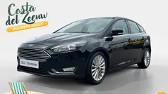 Zwart Gebruikt 2015 Ford Focus Titanium Hatchback | € 8.940 (Eerlijke prijs)