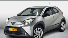 Gebruikt 2023 Toyota Aygo Edition Hatchback | € 17.950 (Eerlijke prijs)