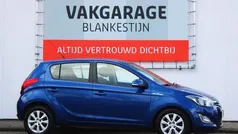 Blauw Gebruikt 2014 Hyundai i20 Hatchback | € 6.990 (Eerlijke prijs)