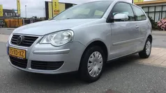 Grijs Gebruikt 2007 VW Polo Hatchback | € 2.999 (Eerlijke prijs)