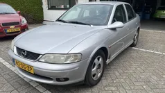 Grijs Gebruikt 1999 Opel Vectra Sedan | € 1.450 (Eerlijke prijs)