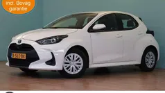 Gebruikt 2023 Toyota Yaris Hybrid Active Hatchback | € 21.888 (Eerlijke prijs)