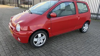 Occasion 2004 Renault Twingo Dynamique Hatchback | € 1.399 (Eerlijke prijs)