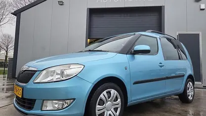 Blauw Occasion 2011 Skoda Roomster Dynamic MPV | € 2.450 (Eerlijke prijs)