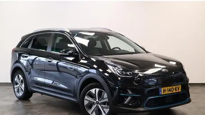 Zwart Occasion 2020 Kia e-Niro SUV | € 19.845 (Eerlijke prijs)