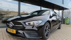 Zwart, metallic lak Occasion 2021 Mercedes CLA180 AMG Sedan | € 23.799 (Super prijs)