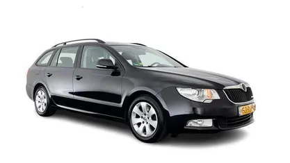 Zwart metallic Gebruikt 2011 Skoda Superb Business Line Stationwagen | € 3.845 (Eerlijke prijs)
