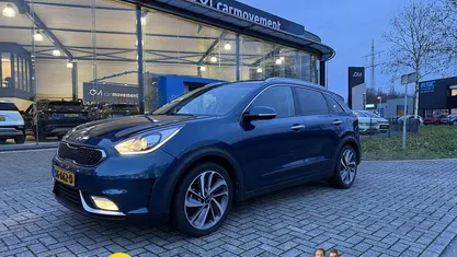 Gebruikt 2018 Kia Niro SUV | € 18.895 (Eerlijke prijs)