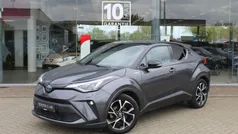 Grijs Gebruikt 2022 Toyota C-HR Style SUV | € 28.100 (Eerlijke prijs)