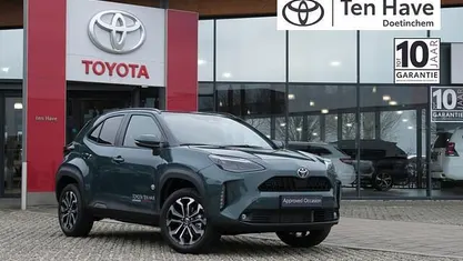 Groen Nieuw 2025 Toyota Yaris Cross Comfort SUV | € 36.285 (Eerlijke prijs)