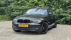 Zwart Gebruikt 2009 BMW 116 Hatchback | € 2.500 (Eerlijke prijs)