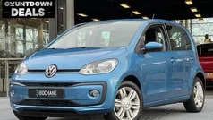 Blauw Gebruikt 2018 VW up! high up! Hatchback | € 10.045 (Eerlijke prijs)