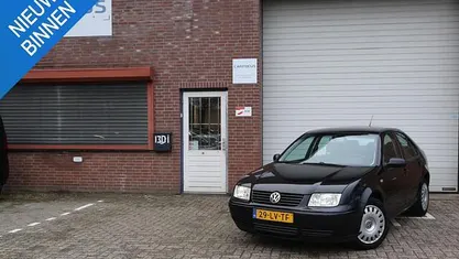 Occasion VW Bora Comfortline 105 PK (77 kW) 2003 Zwart Sedan