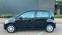 Zwart Gebruikt 2018 VW up! move up! Hatchback | € 7.550 (Eerlijke prijs)