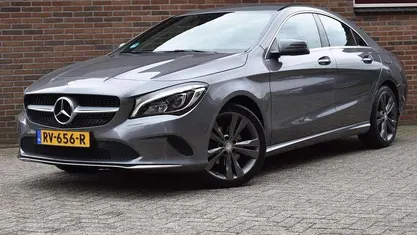 Occasion Mercedes CLA180 Prestige 123 PK (90 kW) 2016 Grijs Sedan