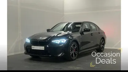 Occasion 2025 BMW 320e Shadowline Sedan | € 41.880 (Eerlijke prijs)