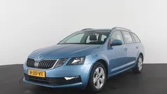 Blauw Gebruikt 2019 Skoda Octavia Ambition Stationwagen | € 15.650 (Eerlijke prijs)
