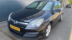 Zwart Gebruikt 2007 Opel Astra Edition Hatchback | € 2.450 (Eerlijke prijs)