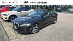 Gebruikt 2019 Volvo S60 R-Design Sedan | € 29.645 (Eerlijke prijs)