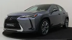 Grijs Gebruikt 2019 Lexus UX 250h Business Edition SUV | € 26.925 (Goede deal)