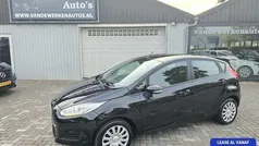 Zwart Gebruikt 2016 Ford Fiesta Style Hatchback | € 7.250 (Goede deal)