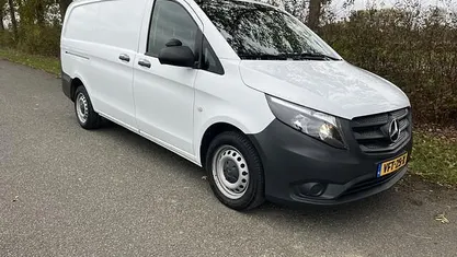 Gebruikt 2020 Mercedes Vito Van | € 12.500 (Eerlijke prijs)