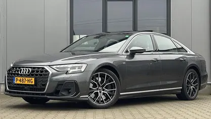 Grijs Occasion 2022 Audi A8 S-Line Sedan | € 69.950 (Super prijs)