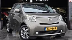 Bruin Gebruikt 2010 Toyota iQ Hatchback | € 4.500 (Eerlijke prijs)