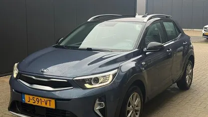 Gebruikt 2020 Kia Stonic SUV | € 9.850 (Eerlijke prijs)
