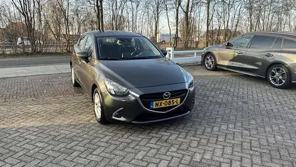 Occasion Mazda 2 Dynamic 90 PK (66 kW) 2017 Bruin (metallic) Hatchback