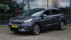 Grijs (metallic) Gebruikt 2018 Kia Niro SUV | € 15.750 (Goede deal)