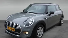 Grijs Gebruikt 2019 Mini Cooper Hatchback | € 13.690 (Super prijs)