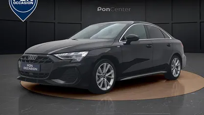 Zwart Gebruikt 2025 Audi A3 S-Line Sedan | € 36.450 (Eerlijke prijs)