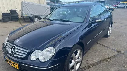 Blauw Occasion 2003 Mercedes CLK200 Elegance Coupé | € 4.950 (Eerlijke prijs)