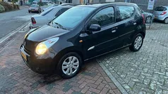Zwart (metallic) Gebruikt 2010 Suzuki Alto Exclusive Hatchback | € 2.250 (Goede deal)