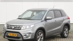 Grijs Gebruikt 2016 Suzuki Vitara Exclusive SUV | € 18.195 (Eerlijke prijs)