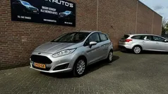 Grijs, metallic lak Gebruikt 2017 Ford Fiesta Style Hatchback | € 8.450 (Super prijs)