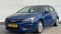 Blauw Gebruikt 2020 Opel Astra Edition Hatchback | € 14.500 (Eerlijke prijs)