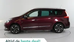 Rood Gebruikt 2014 Renault Grand Scénic III Bose Edition MPV | € 4.450 (Goede deal)