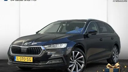 Zwart Gebruikt 2021 Skoda Octavia Business Line Stationwagen | € 18.950 (Eerlijke prijs)